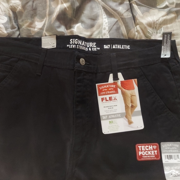 Signature Levi-Strauss black jean pants 40 x 30 - Picture 7 of 7